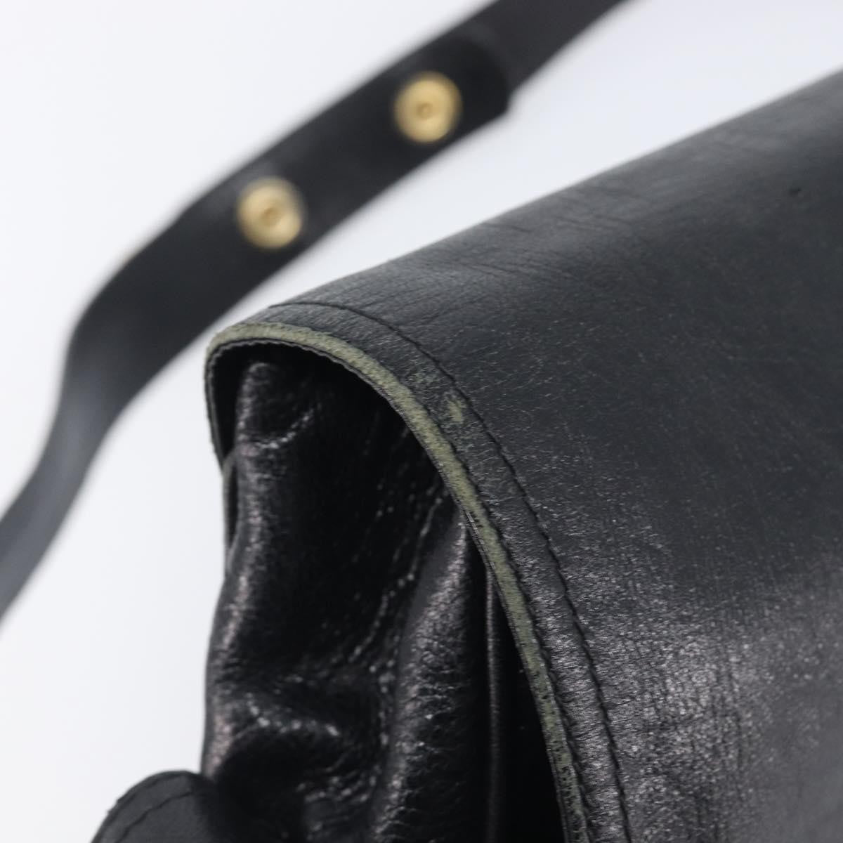 Celine Shoulder Leather Black Leather Shoulder Bag Bag (Pre-Owned)