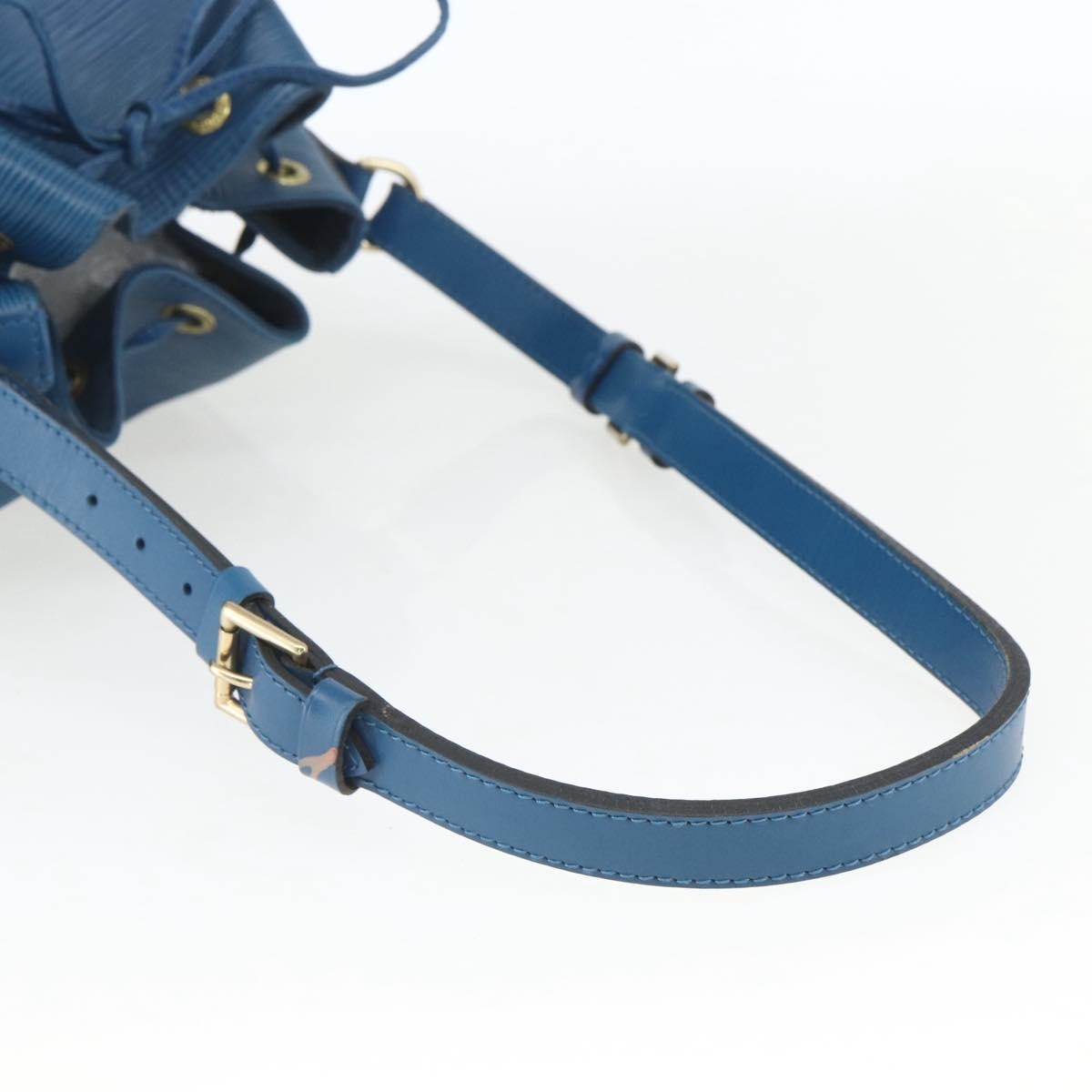 Louis Vuitton Petit Noe Epi Leather Blue Leather Shoulder Bag Bag (Pre-Owned)