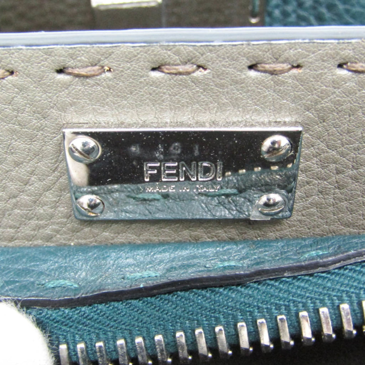 Fendi Monster Selleria Peekaboo Leather Green Leather Handbag (Pre-Owned)