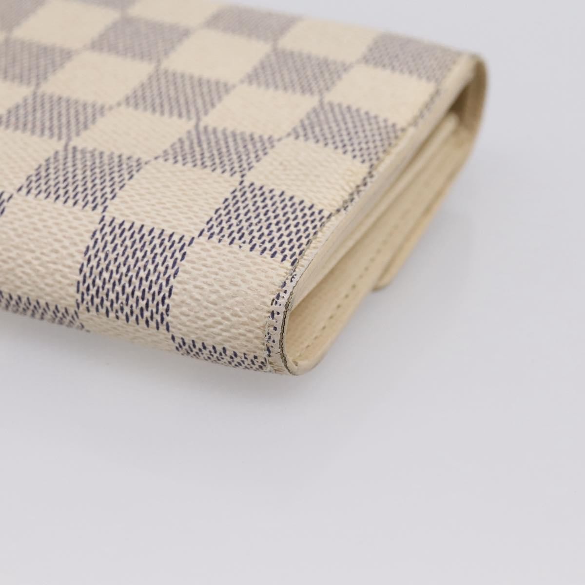 Louis Vuitton Sarah Damier White Canvas Wallets Accessory (Pre-Owned)