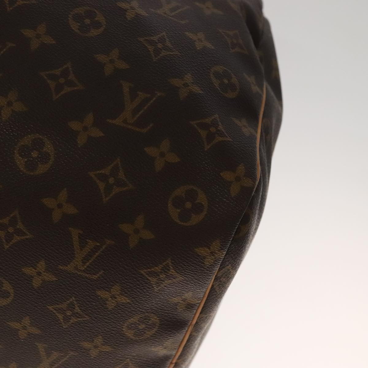 Louis Vuitton Keepall Monogram Canvas Brown Canvas Travel Bag Bag (Pre-Owned)