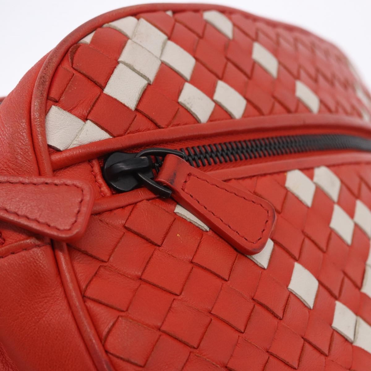 Bottega Veneta Light Waist Intrecciato Leather Red Leather Clutche & Pouche Bag (Pre-Owned)