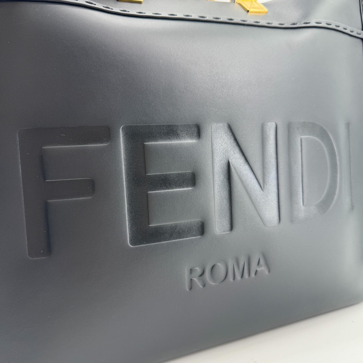 Fendi Sunshine Shopper Leather Black Leather Tote Bag Bag (Pre-Owned)