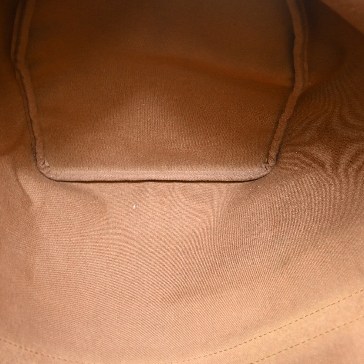 Louis Vuitton Keepall Monogram Canvas Brown Canvas Travel Bag Bag (Pre-Owned)