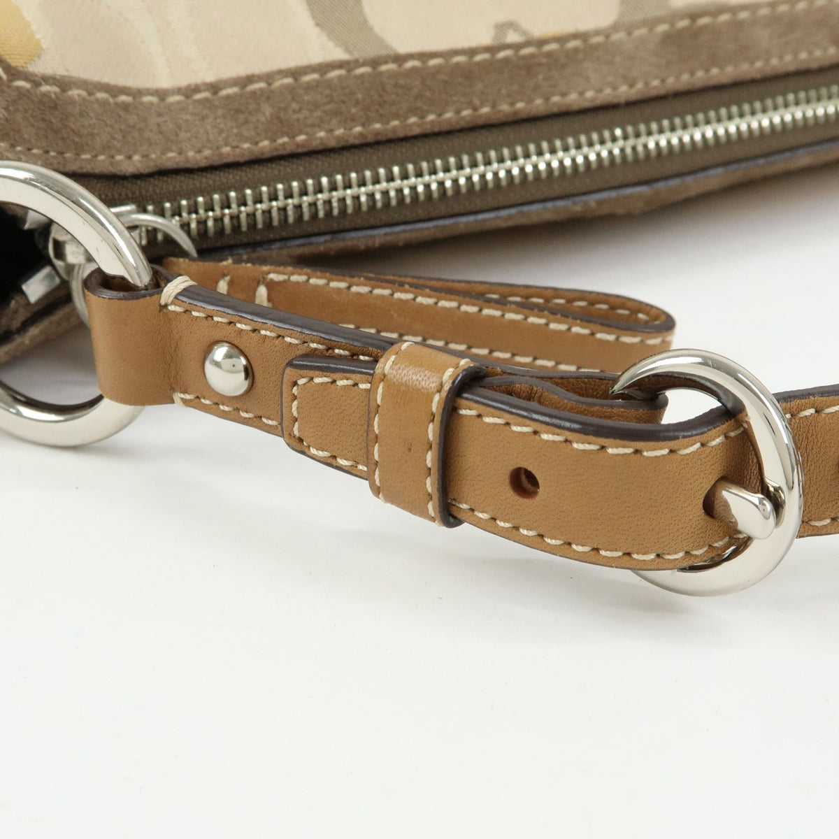 Coach Shoulder Canvas Beige Canvas Handbag (Pre-Owned)