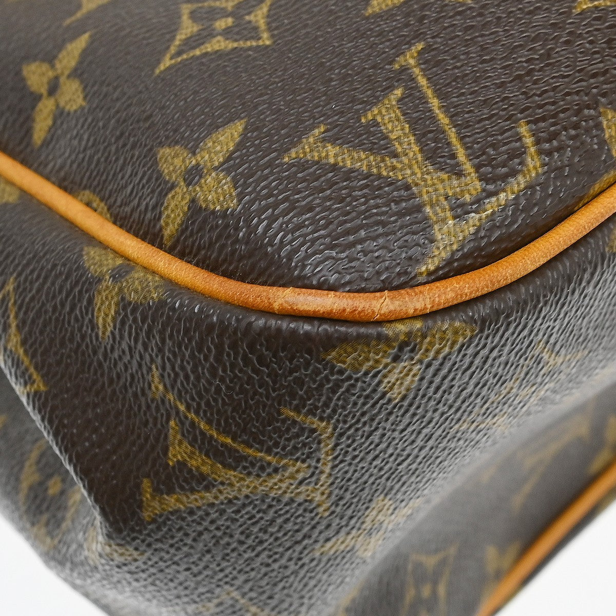 Louis Vuitton Batignolles Monogram Canvas Brown Canvas Tote Bag Bag (Pre-Owned)