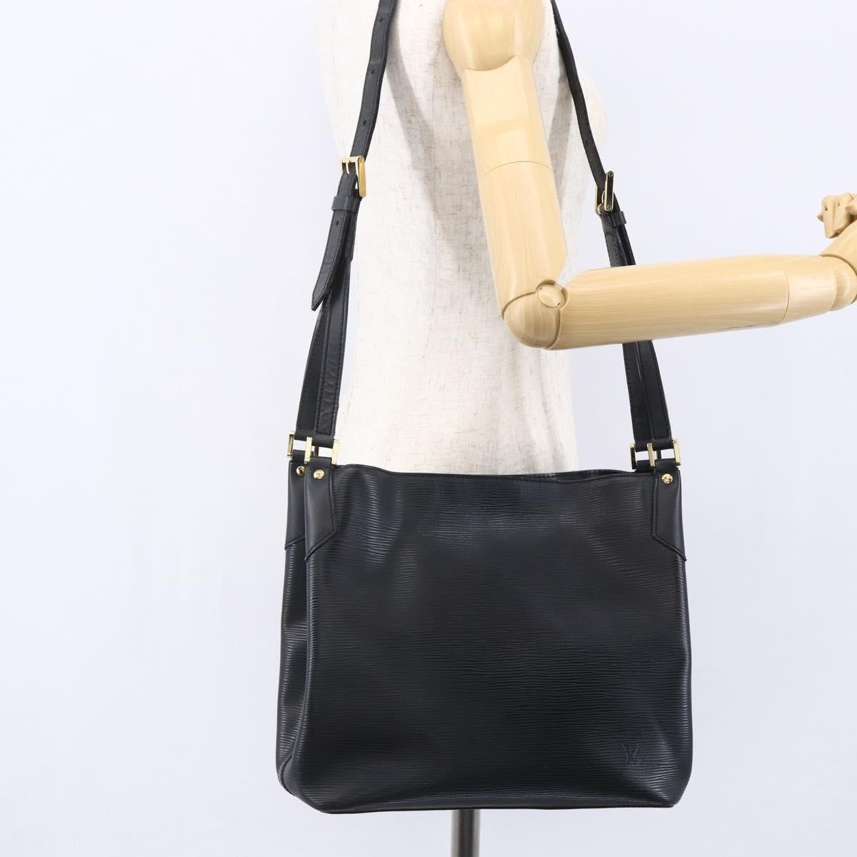 Louis Vuitton Mandara Epi Leather Black Leather Shoulder Bag Bag (Pre-Owned)