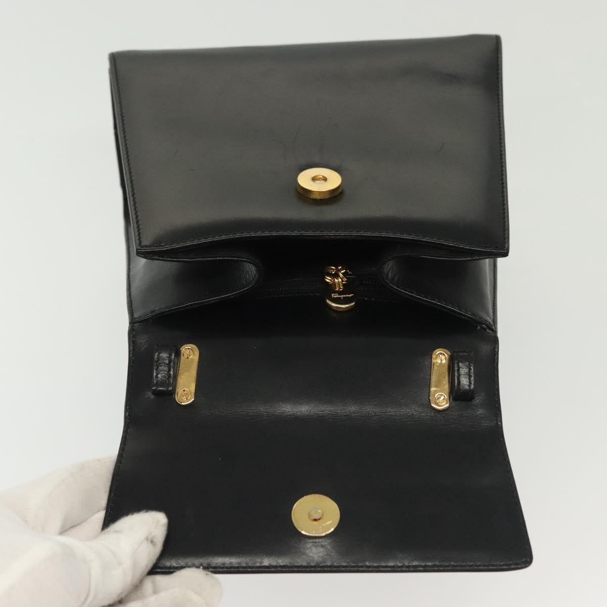 Salvatore Ferragamo Vintage Gancini Convertible Top Handle Leather Black Leather Handbag (Pre-Owned)