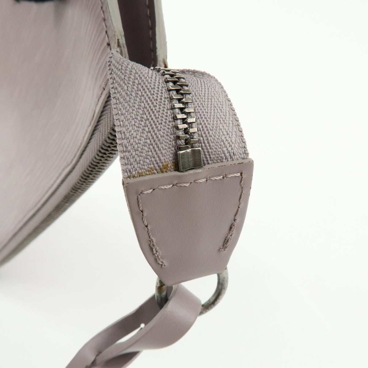 Louis Vuitton Pochette Accessoires Epi Leather Purple Leather Clutche & Pouche Bag (Pre-Owned)