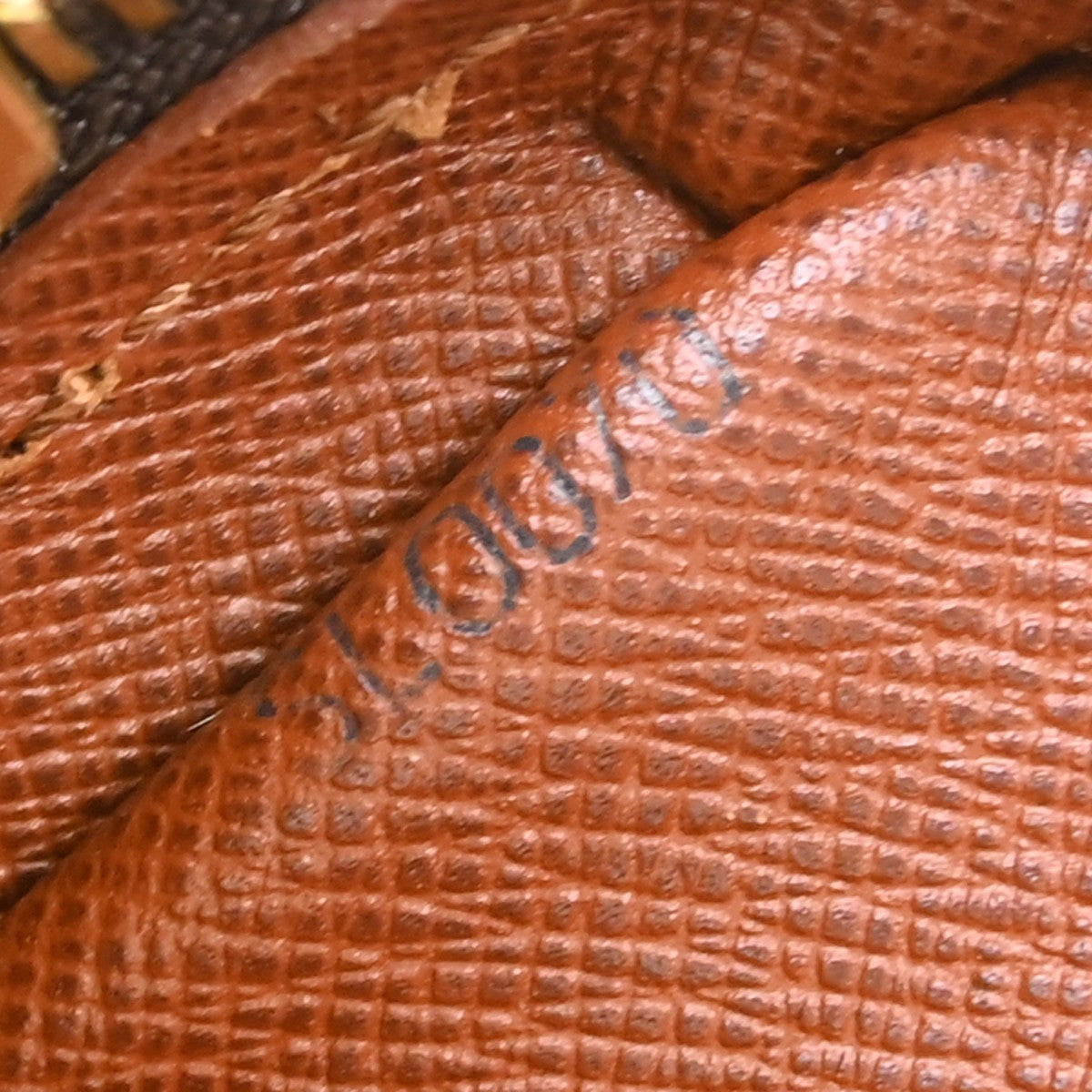 Louis Vuitton Pochette Marly Bandouliere Monogram Canvas Brown Canvas Shoulder Bag Bag (Pre-Owned)