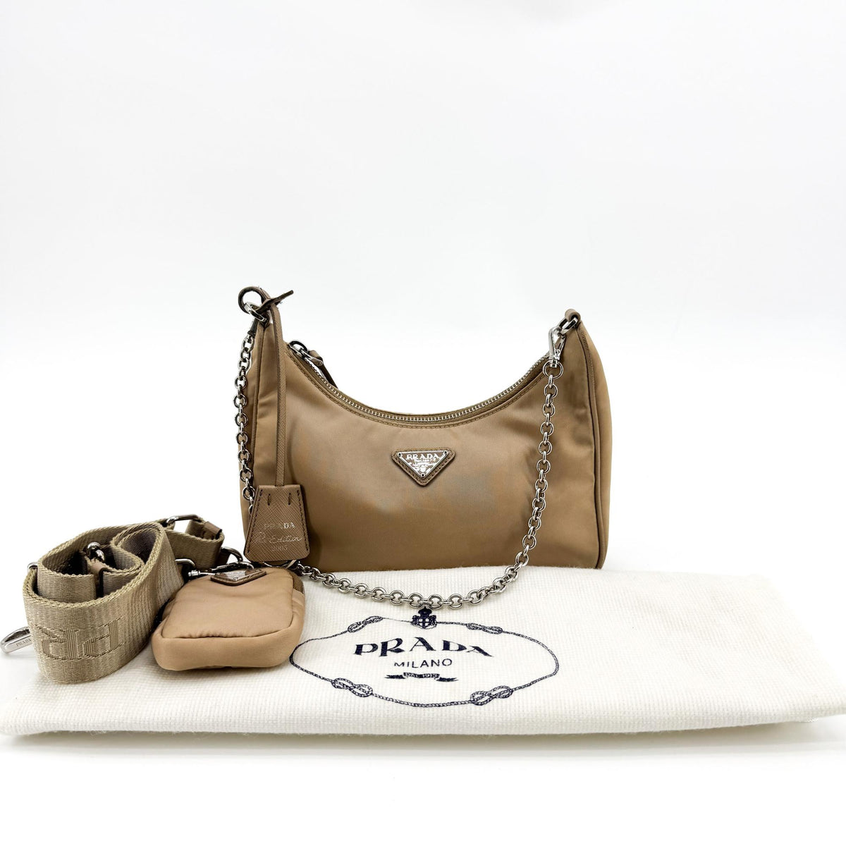 Prada Re-Edition 2005 Tessuto Beige Nylon Shoulder Bag Bag (Pre-Owned)
