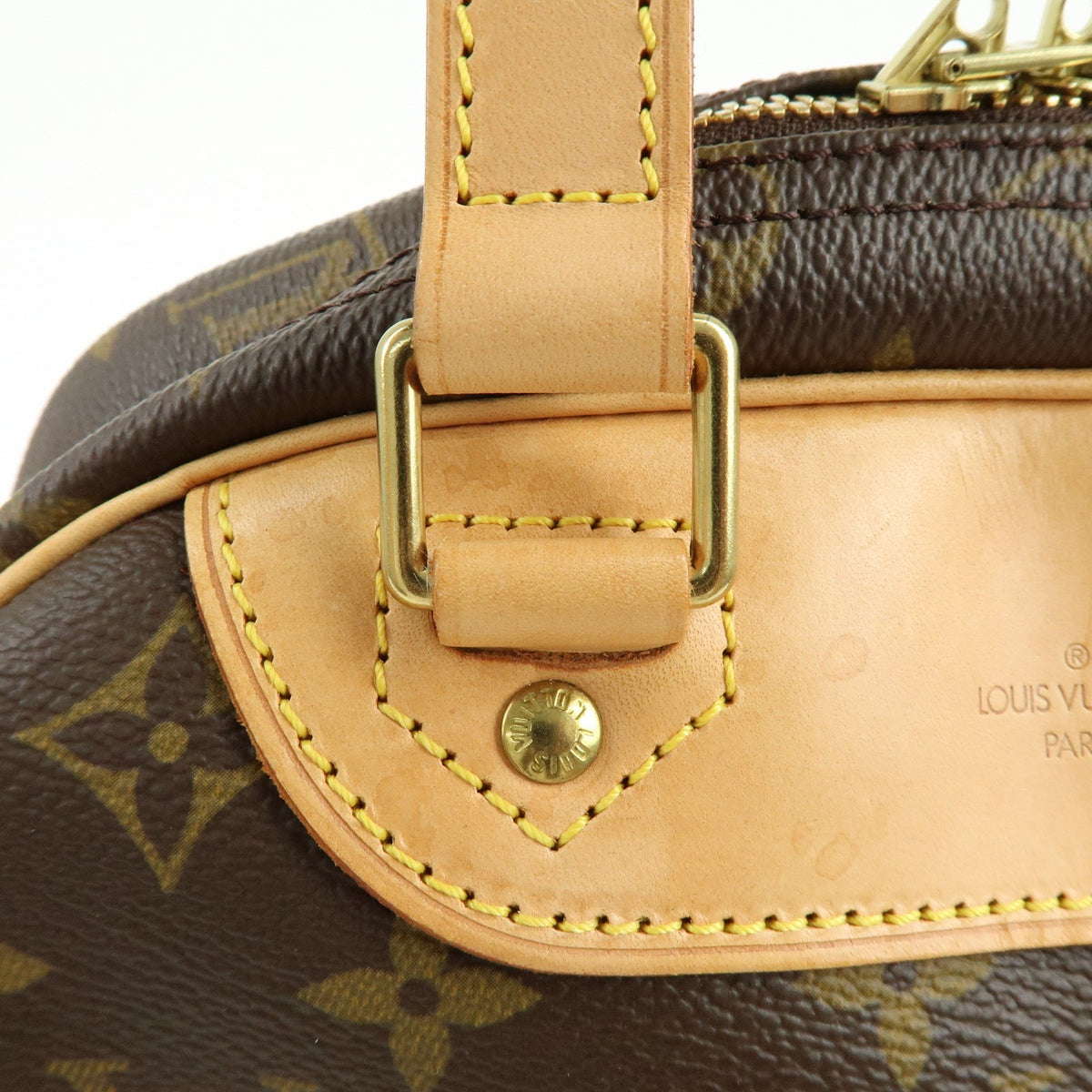 Louis Vuitton Excursion Monogram Canvas Brown Canvas Handbag (Pre-Owned)