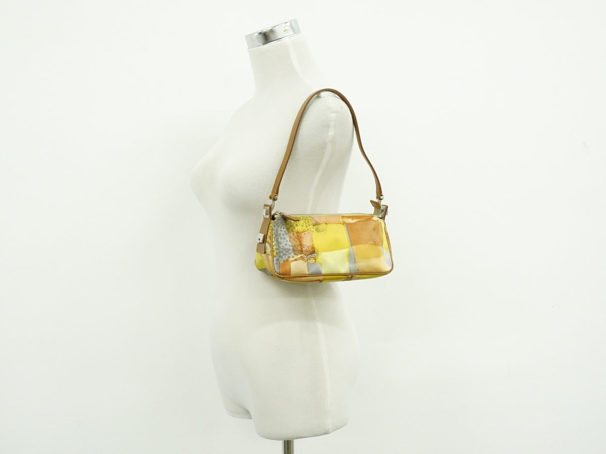 Salvatore Ferragamo Vintage Canvas Multicolour Canvas Shoulder Bag Bag (Pre-Owned)