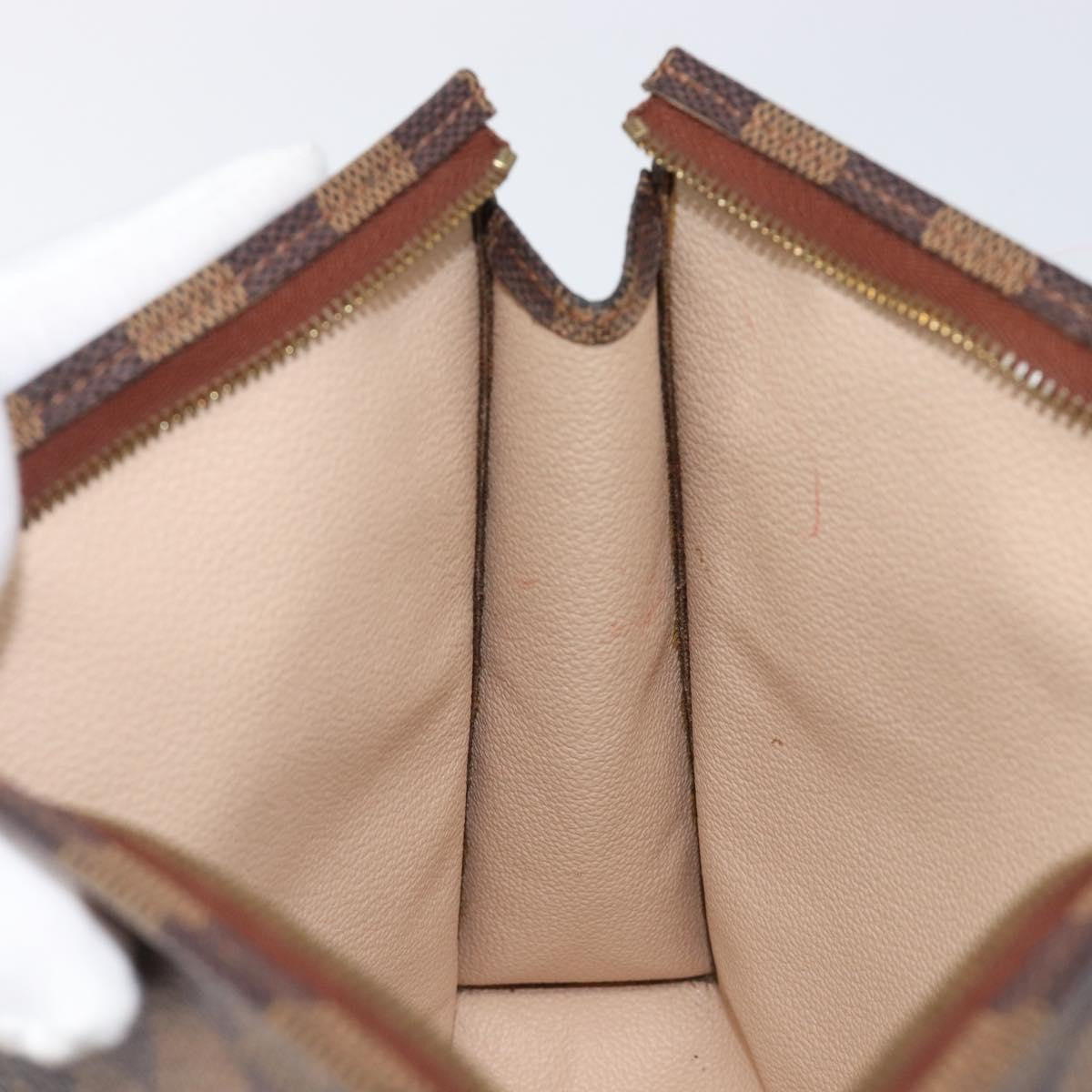 Louis Vuitton Toiletry Pouch Damier Brown Canvas Clutche & Pouche Bag (Pre-Owned)
