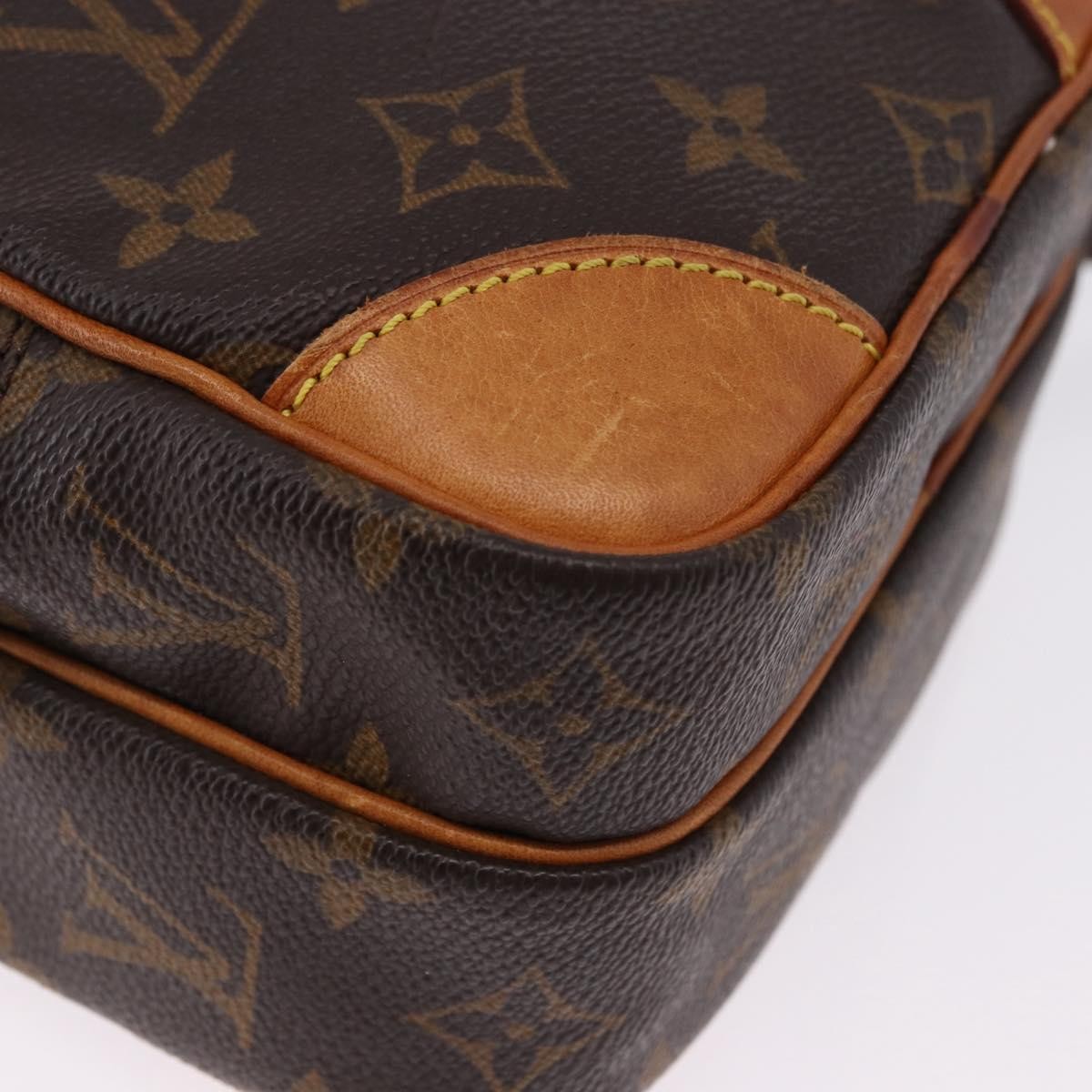 Louis Vuitton Amazone Monogram Canvas Brown Canvas Shoulder Bag Bag (Pre-Owned)