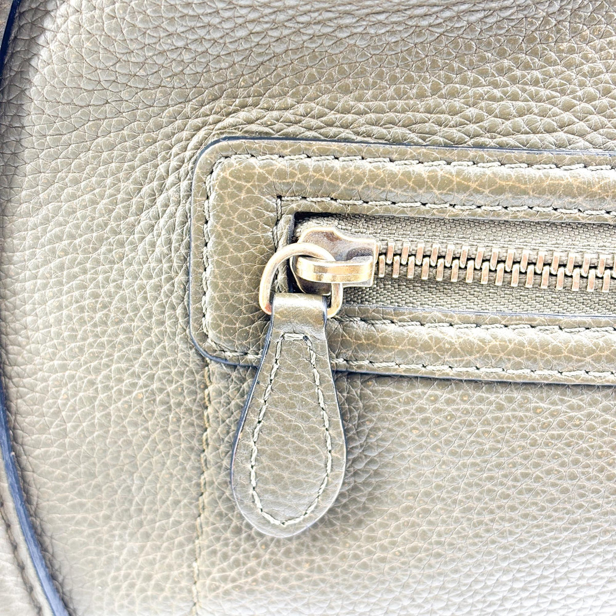 Celine Luggage Smooth Leather Khaki Leather Handbag (Pre-Owned)