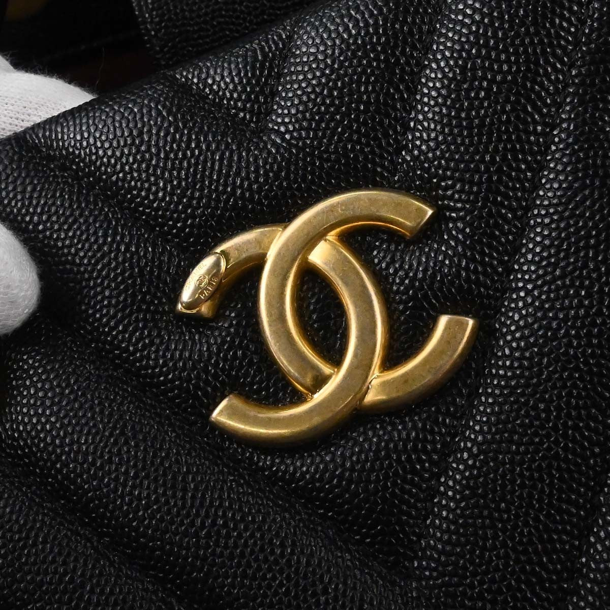 Chanel Shopping Quilted Knit Pluto Glitter Black Calfskin Handbag (Pre-Owned)