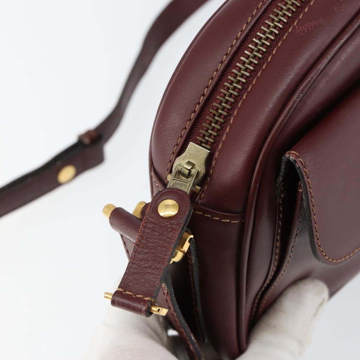 Cartier Must De Cartier Leather Burgundy Leather Shoulder Bag Bag (Pre-Owned)
