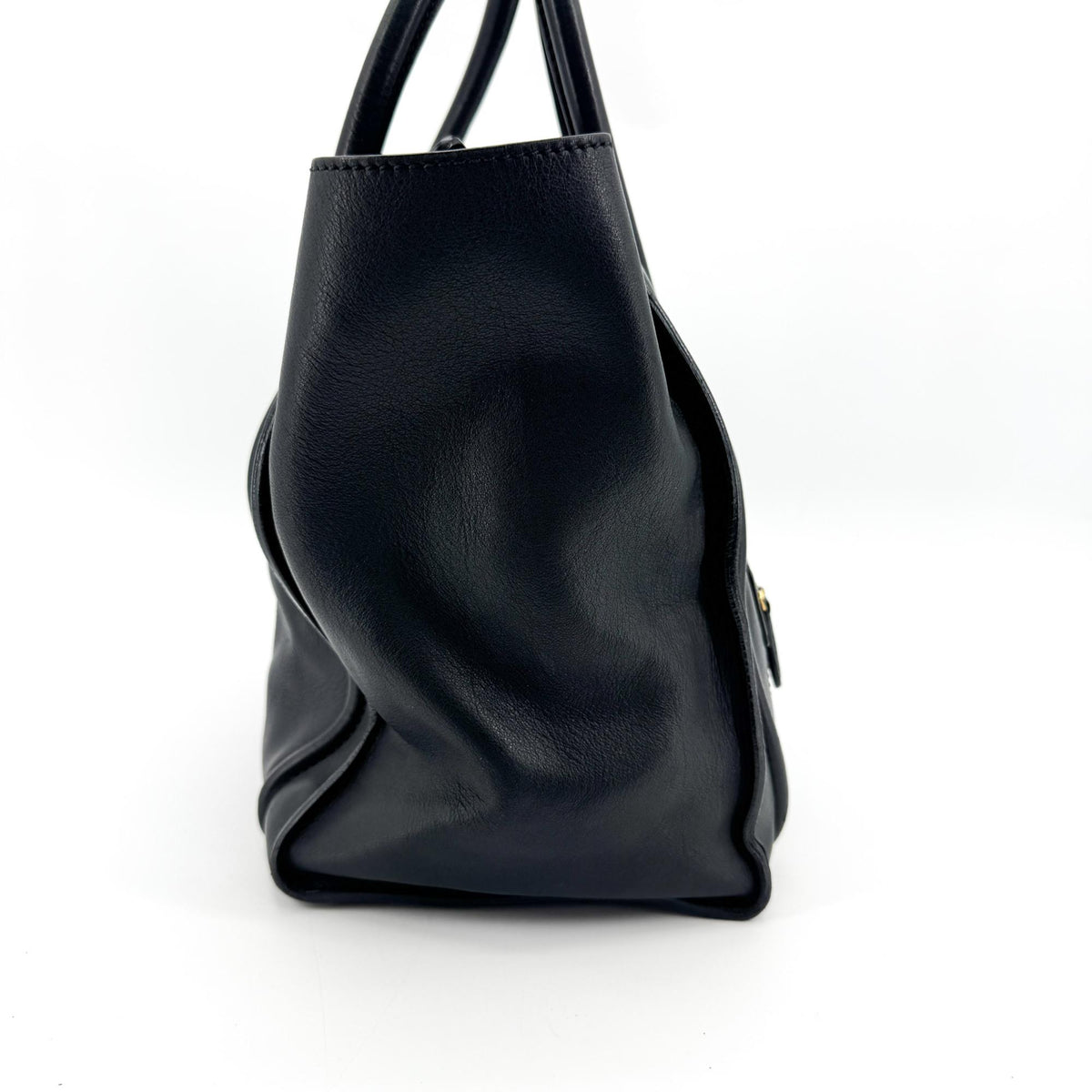 Celine Luggage Embossed Leather Black Leather Handbag (Pre-Owned)