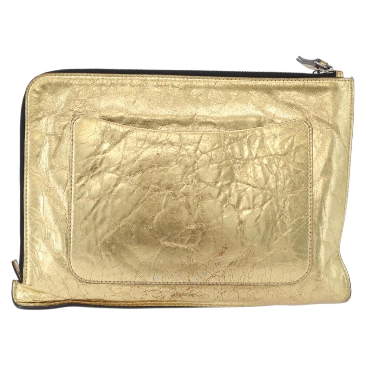 Chanel Feminine Crinkled Leather Gold Leather Clutche & Pouche Bag (Pre-Owned)
