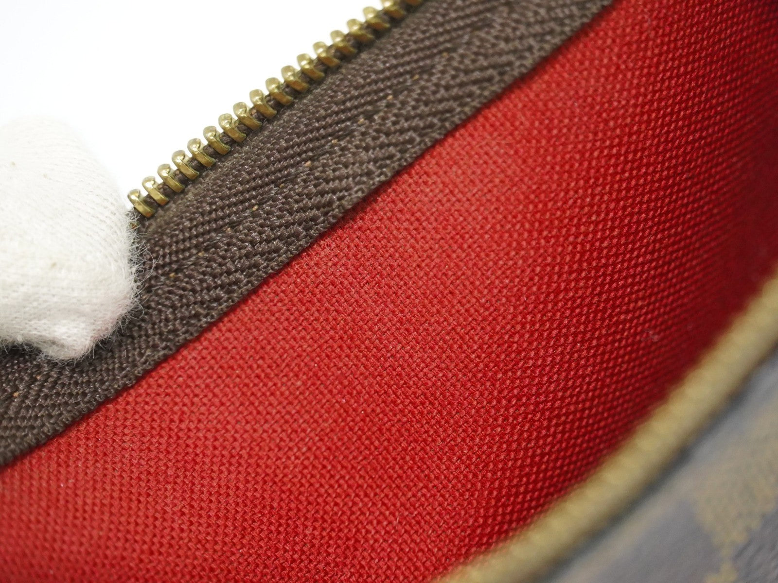 Louis Vuitton Pochette Accessoires Damier Brown Canvas Clutche & Pouche Bag (Pre-Owned)