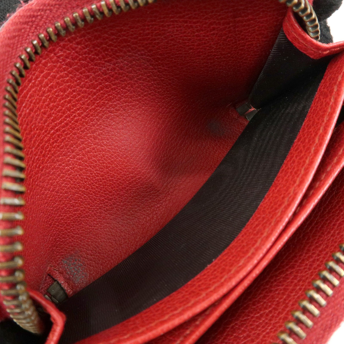Gucci Logo Zip Card Case Printed Leather Red Leather Wallets Accessory (Pre-Owned)