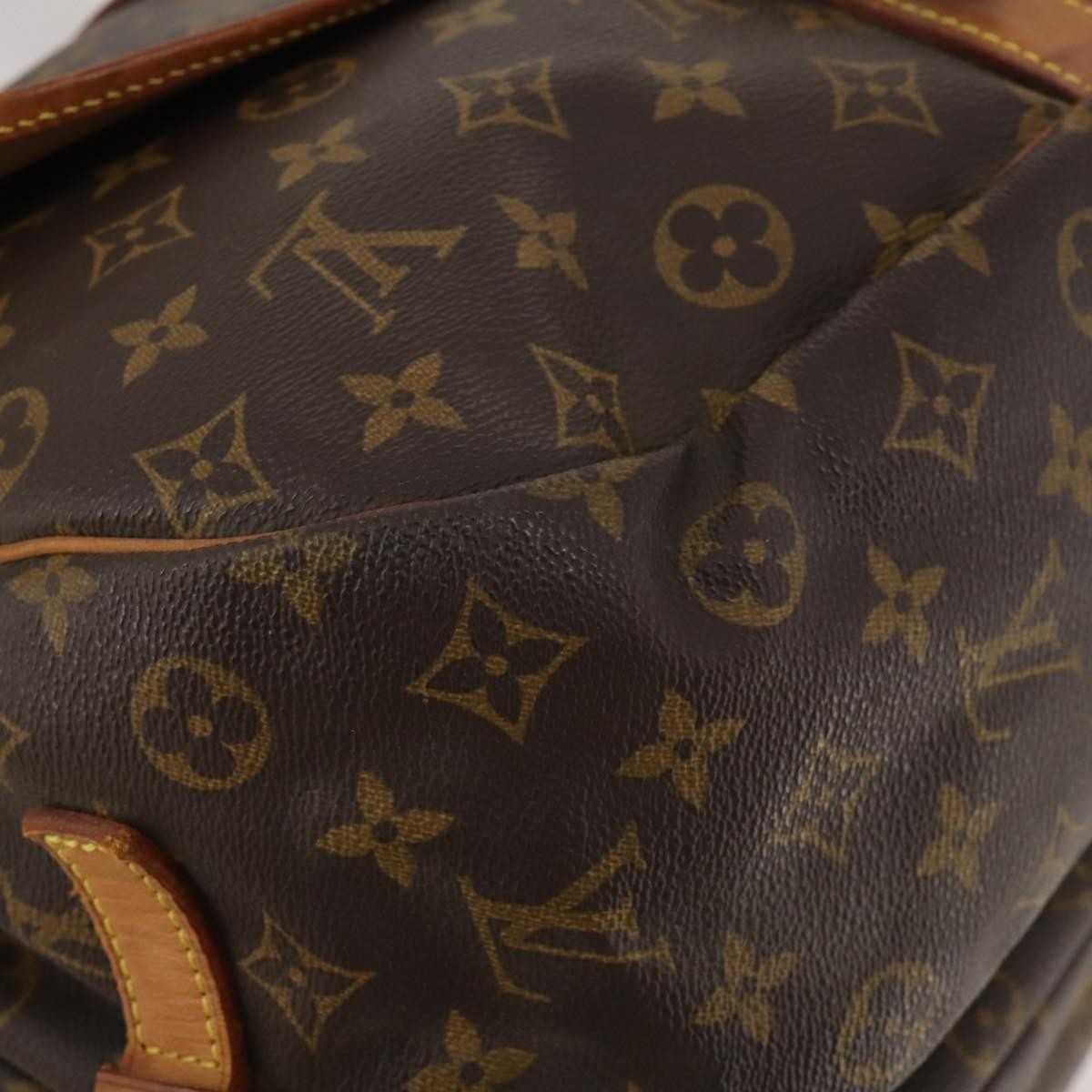 Louis Vuitton Saumur Monogram Canvas Brown Canvas Handbag (Pre-Owned)