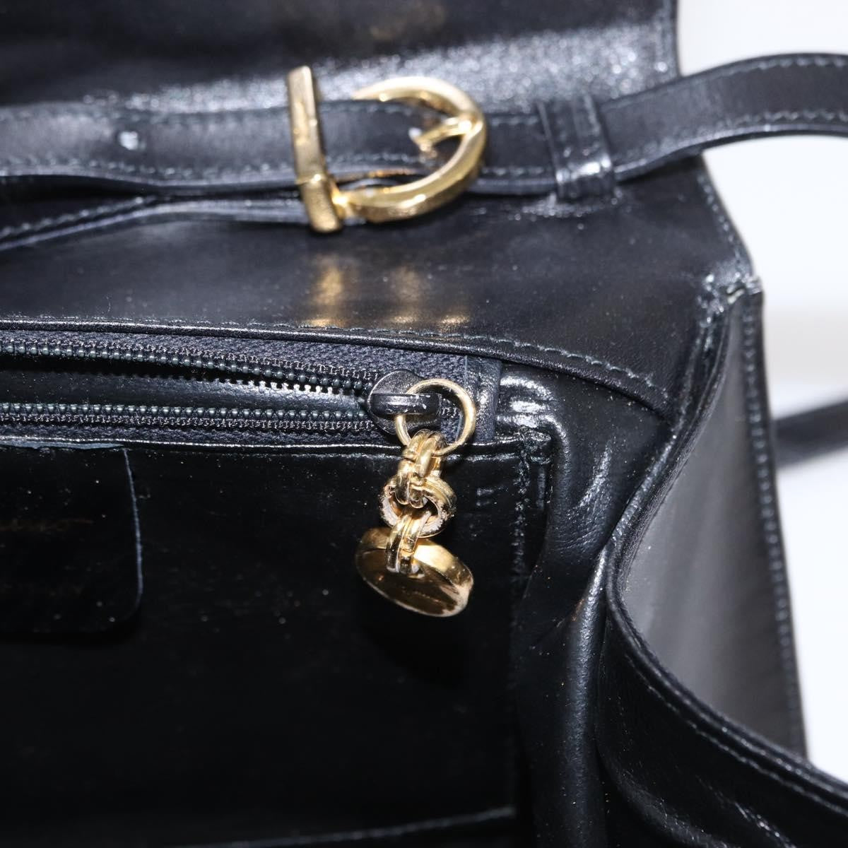 Salvatore Ferragamo Gancini Leather Black Leather Shoulder Bag Bag (Pre-Owned)