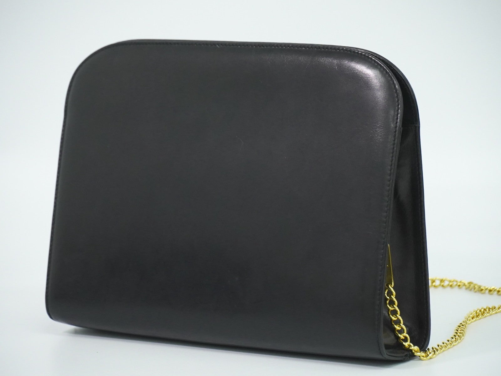 Salvatore Ferragamo Vintage Gancini Chain Leather Black Leather Shoulder Bag Bag (Pre-Owned)