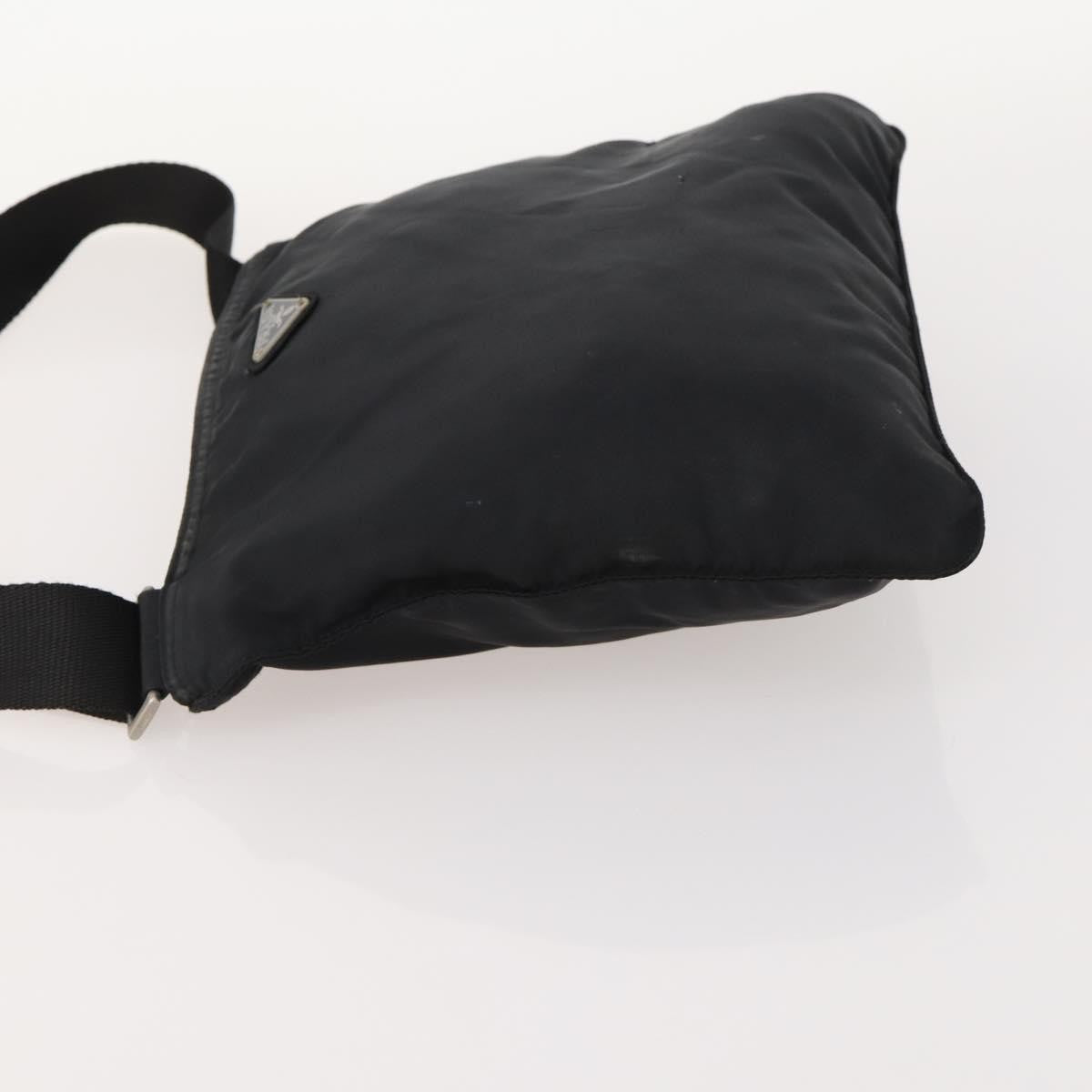 Prada Flat Messenger Tessuto Black Nylon Shoulder Bag Bag (Pre-Owned)