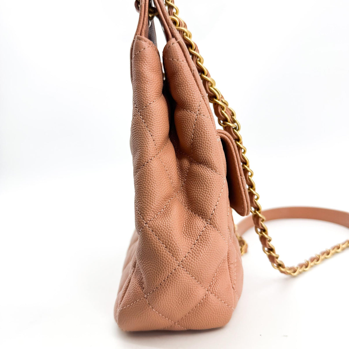Chanel Wavy Cc Hobo Quilted Caviar Brown Leather Shoulder Bag Bag (Pre-Owned)