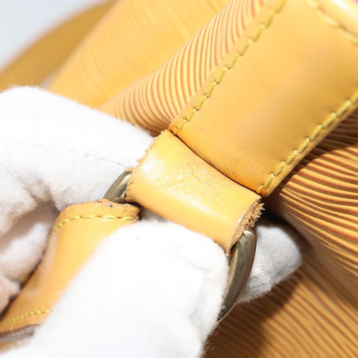 Louis Vuitton Petit Noe Epi Leather Yellow Leather Shoulder Bag Bag (Pre-Owned)
