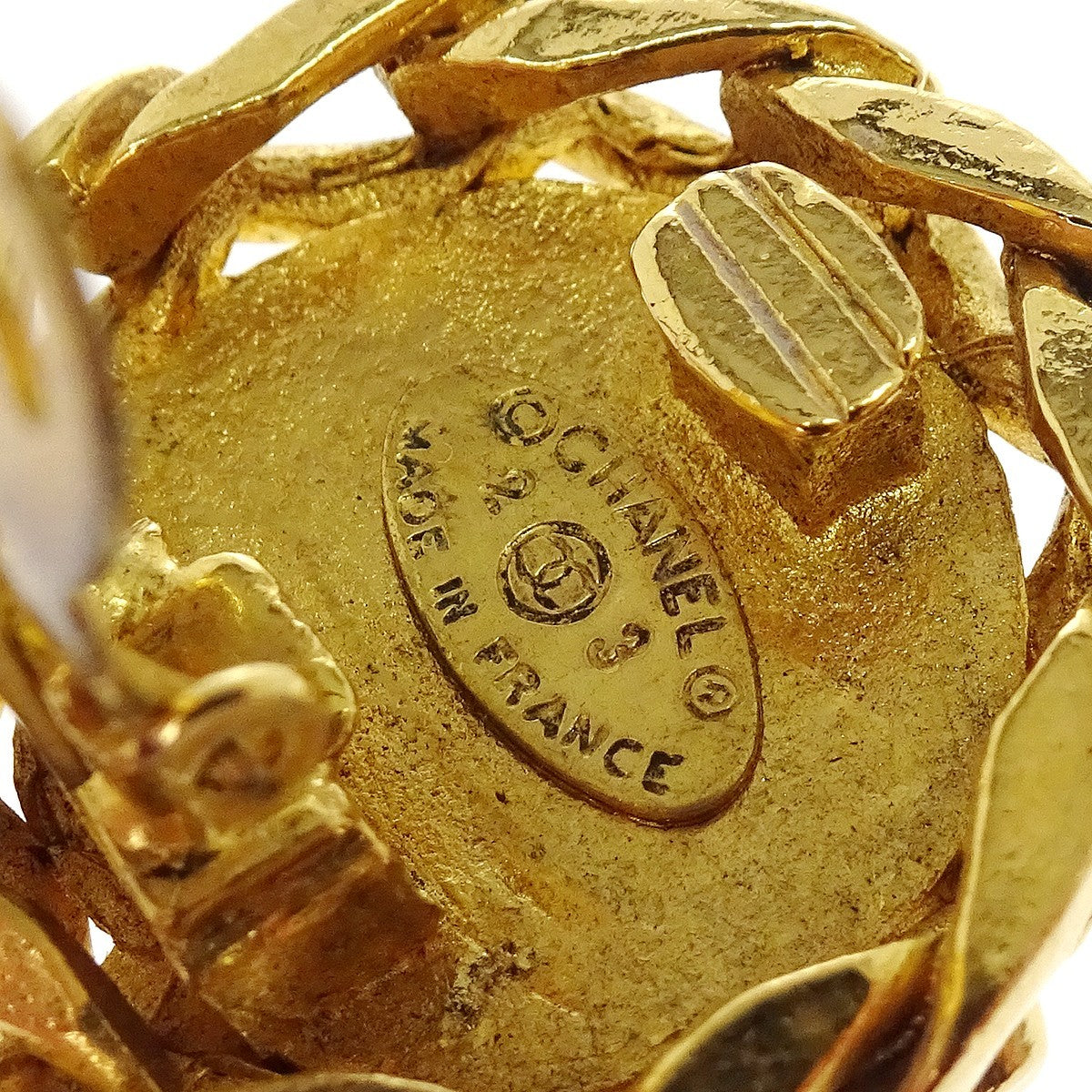 Chanel Vintage Cc Round Clip-On Metal With Crystals Gold Gold_Plated Earrings Jewelry (Pre-Owned)