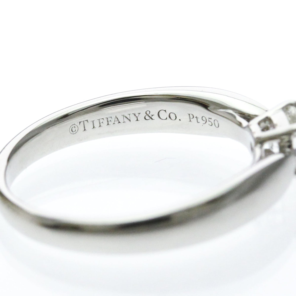 Tiffany & Co. Harmony Solitaire Platinum And Pave Diamonds With Rbc Diamond G/Vs1 Silver Platinum Ring Jewelry (Pre-Owned)