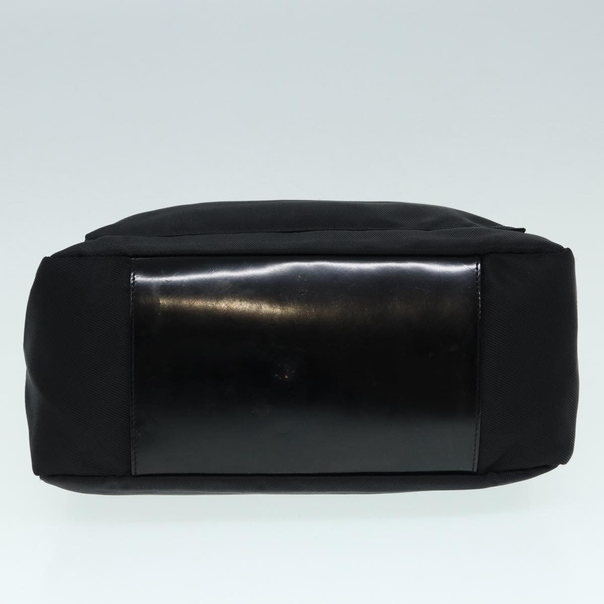 Gucci Vintage Bamboo Handle Nylon Black Nylon Handbag (Pre-Owned)