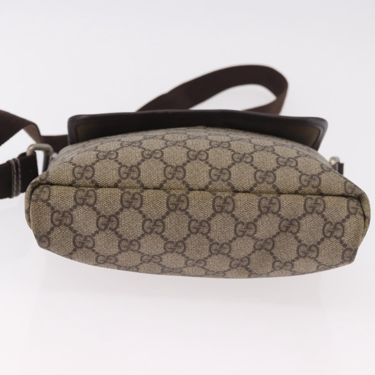 Gucci Flap Messenger Gg Coated Canvas Beige Canvas Shoulder Bag Bag (Pre-Owned)