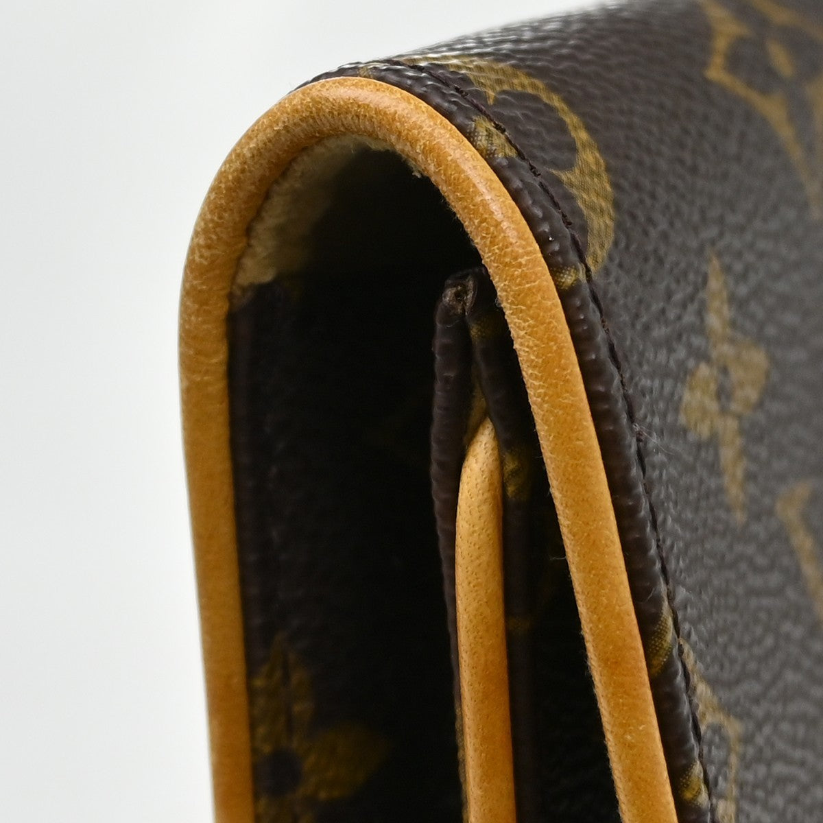 Louis Vuitton Twin Monogram Canvas Brown Canvas Clutche & Pouche Bag (Pre-Owned)