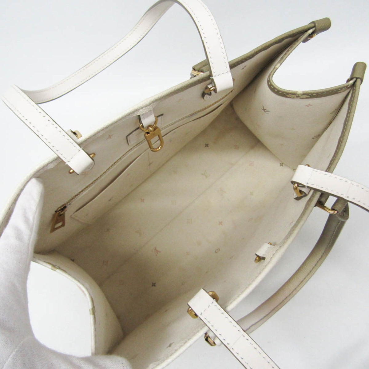 Louis Vuitton Onthego Spring In The City Monogram Giant Canvas Khaki Canvas Tote Bag Bag (Pre-Owned)