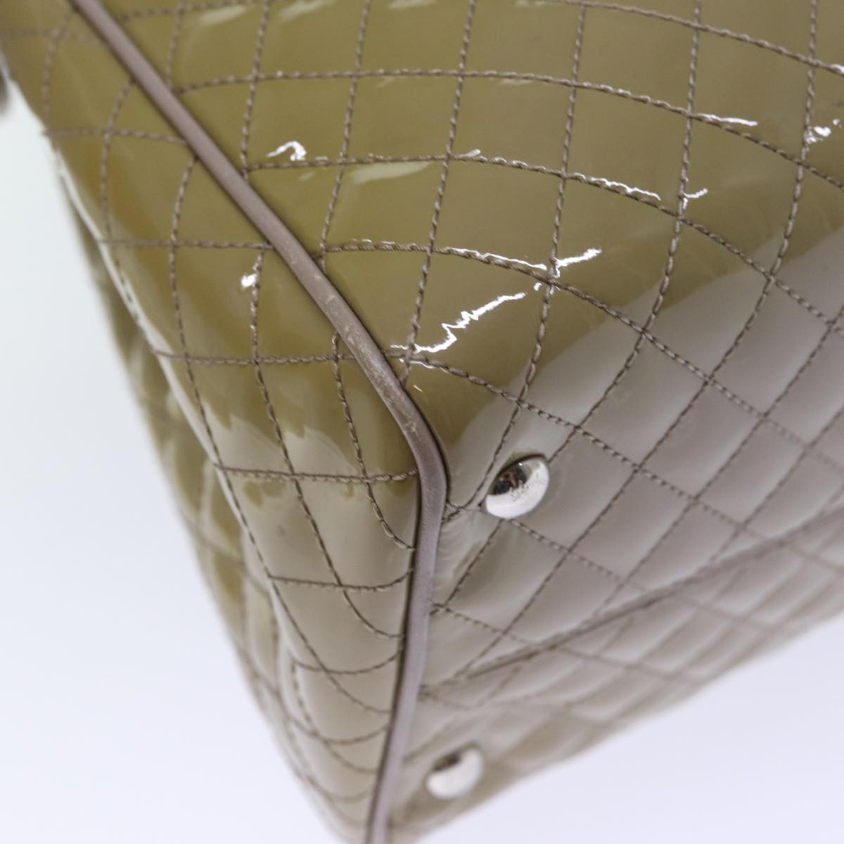 Salvatore Ferragamo Vala Patent Leather Beige Patent_Leather Handbag (Pre-Owned)