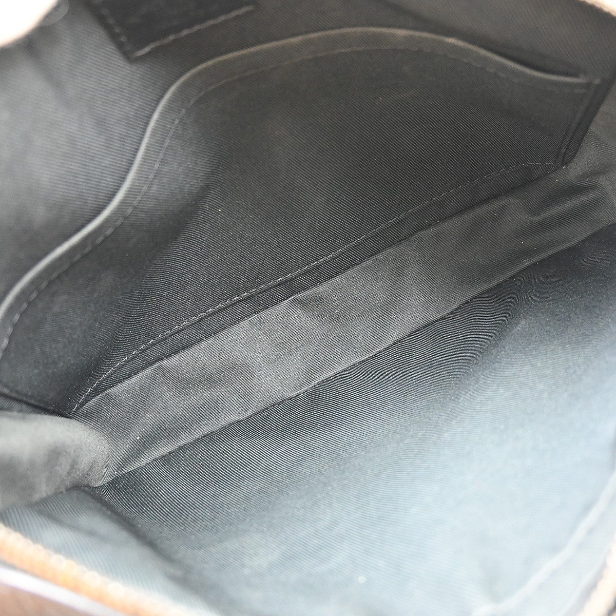 Louis Vuitton Trio Messenger Reverse Monogram Eclipse Canvas Black Canvas Shoulder Bag Bag (Pre-Owned)