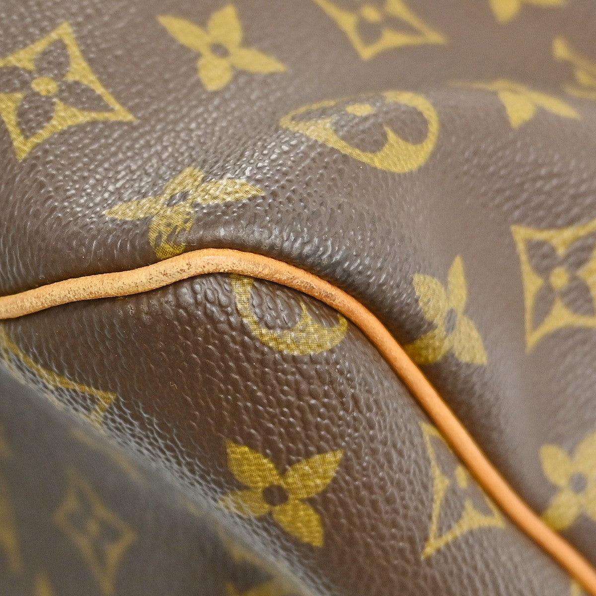 Louis Vuitton Keepall Monogram Brown Canvas Travel Bag Bag (Pre-Owned)