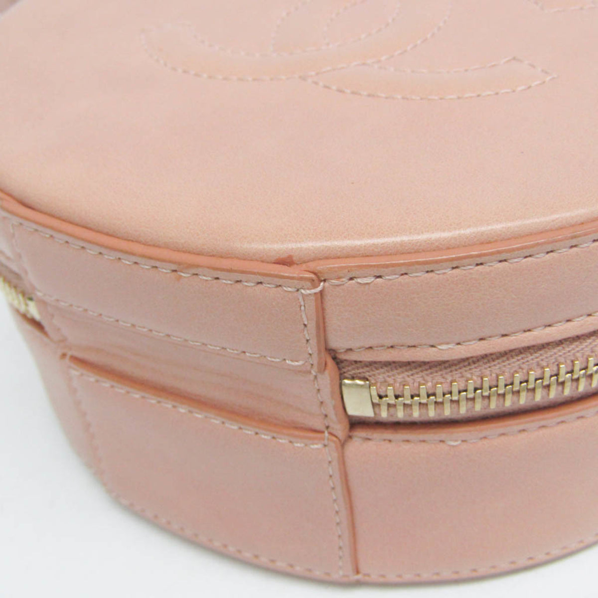 Chanel Round As Earth Glazed Calfskin Pink Leather Shoulder Bag Bag (Pre-Owned)