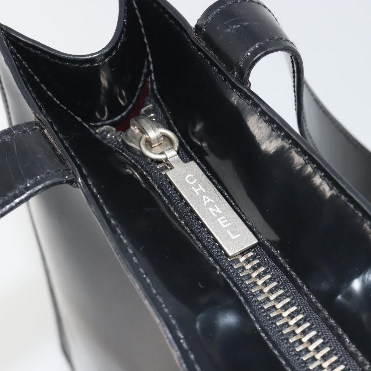 Chanel Vintage Embossed Logo Shoulder Patent Black Patent_Leather Tote Bag Bag (Pre-Owned)