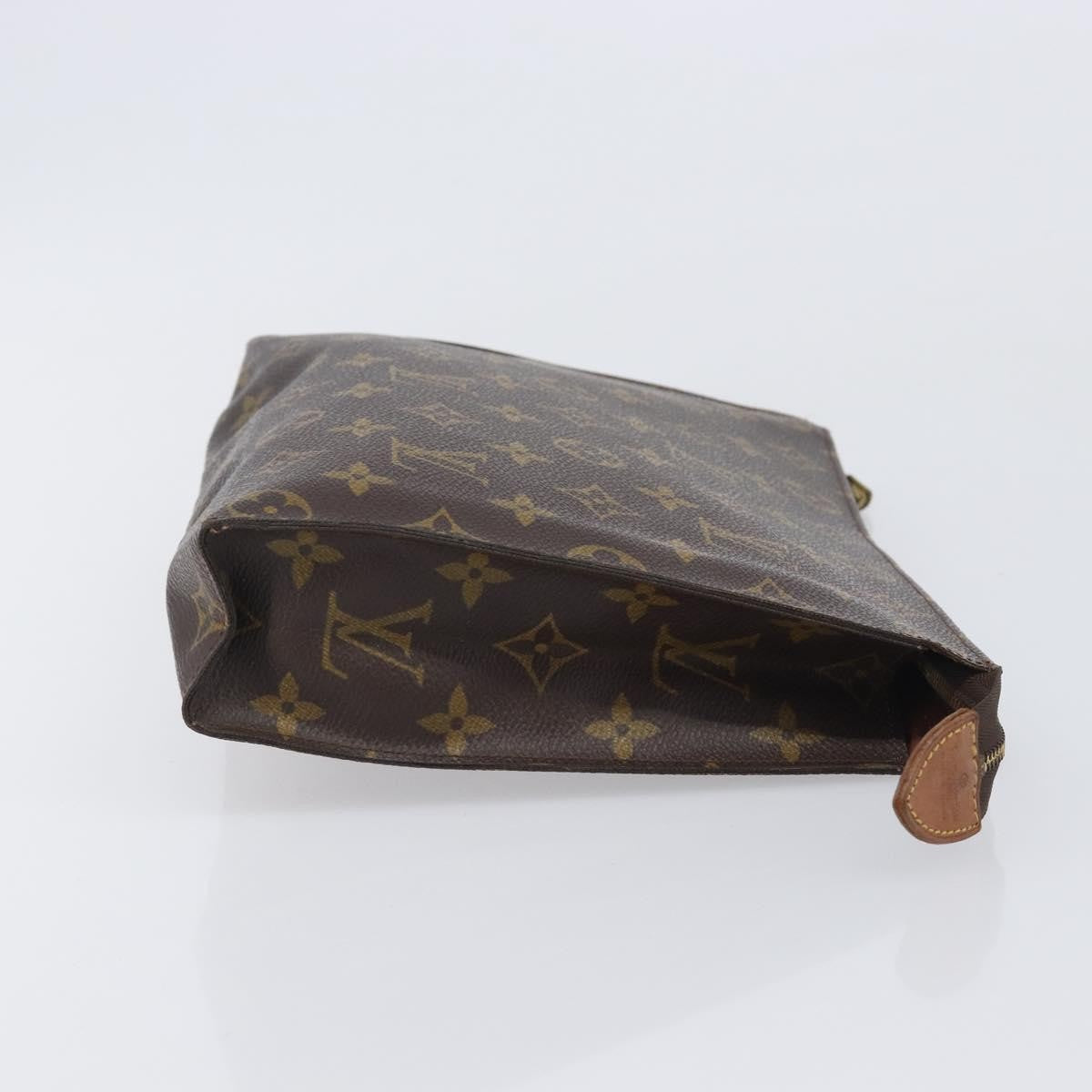 Louis Vuitton Toiletry Pouch Monogram Canvas Brown Canvas Clutche & Pouche Bag (Pre-Owned)