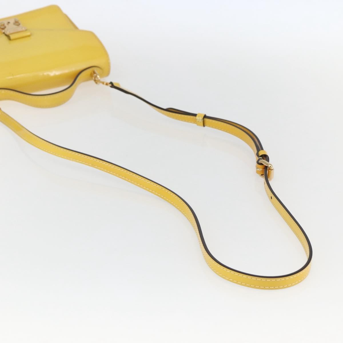 Louis Vuitton Monceau Vernis Yellow Patent_Leather Handbag (Pre-Owned)