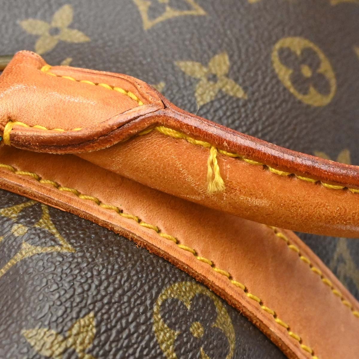 Louis Vuitton Keepall Monogram Canvas Brown Canvas Travel Bag Bag (Pre-Owned)