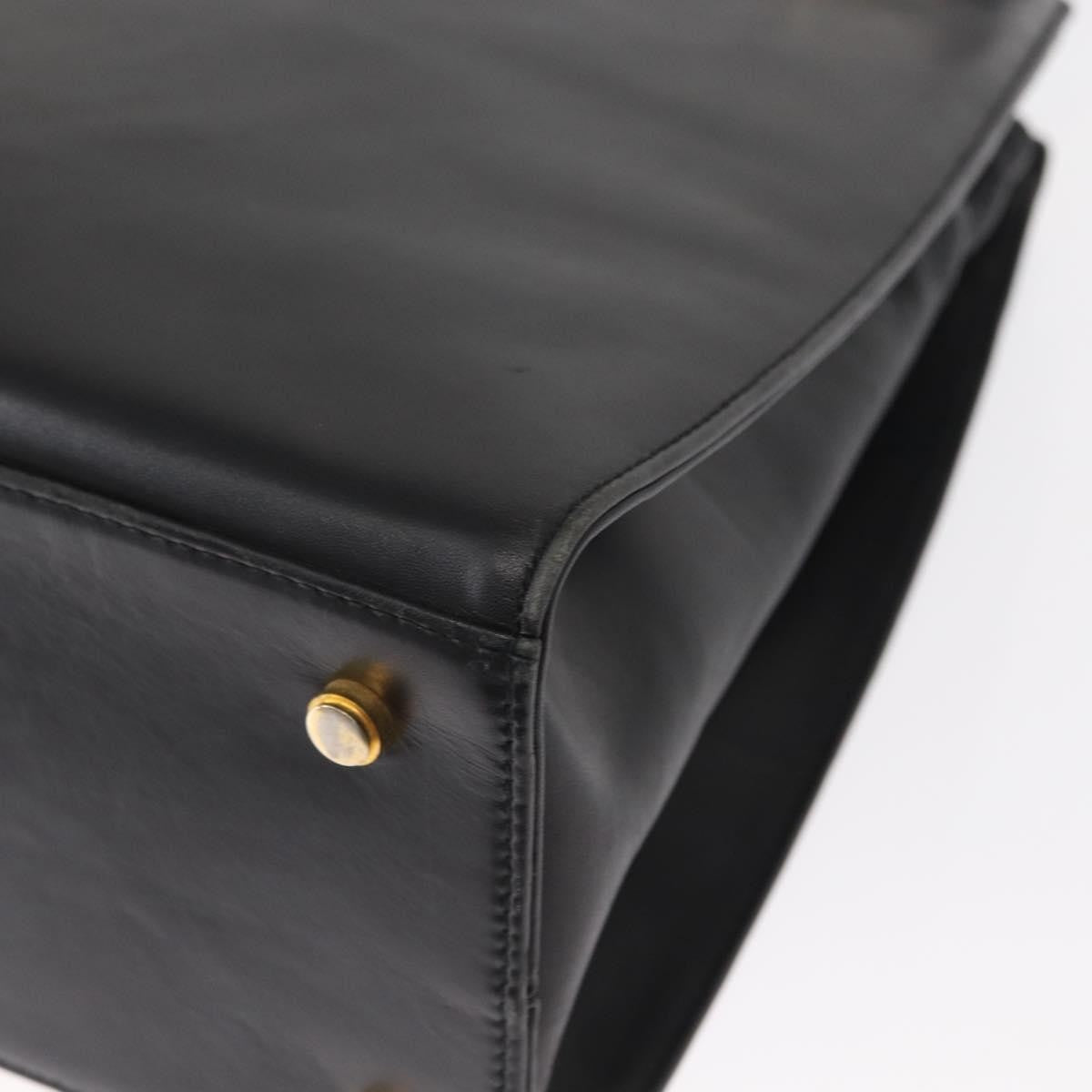 Salvatore Ferragamo Gancini Leather Black Leather Shoulder Bag Bag (Pre-Owned)