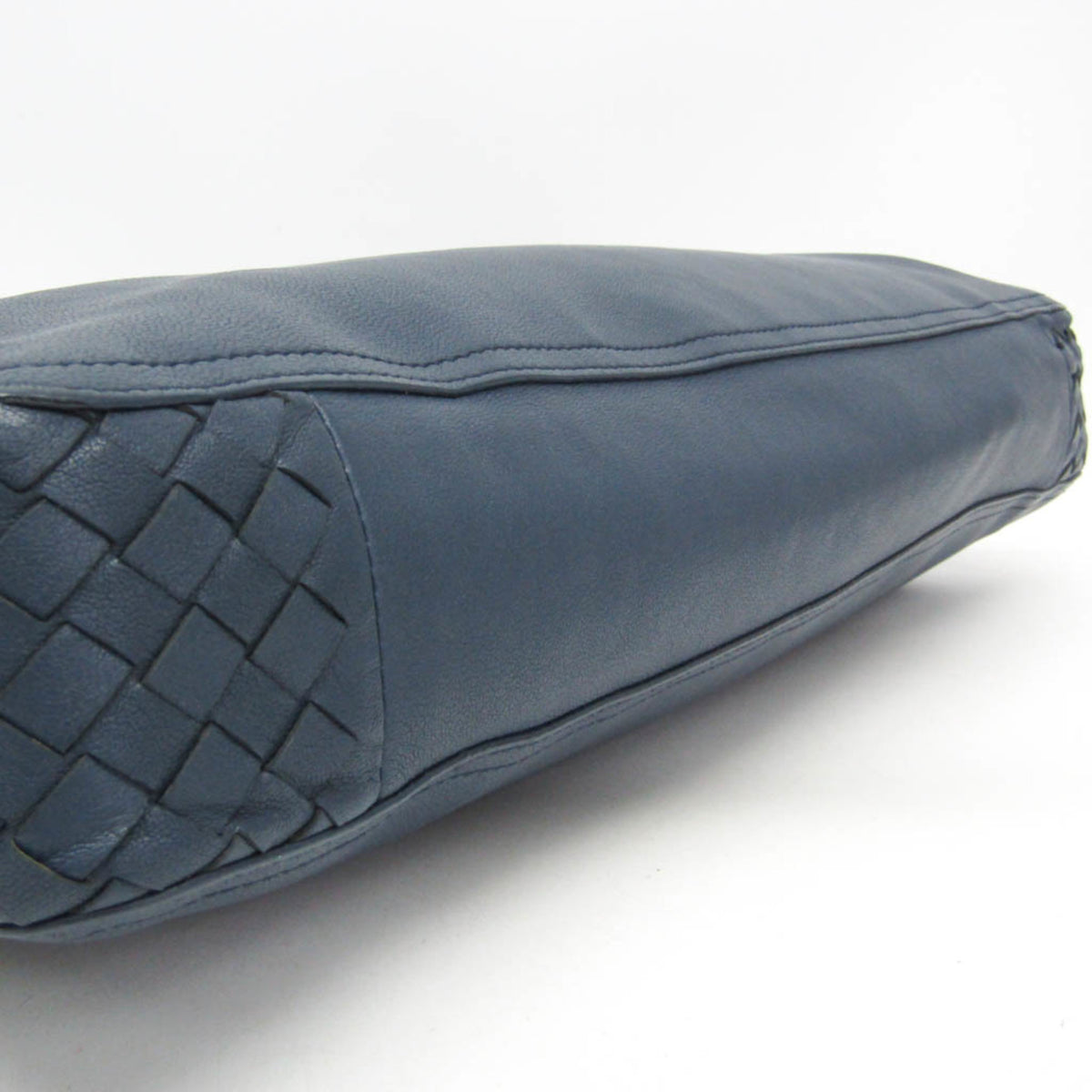 Bottega Veneta Intrecciato Leather Navy Leather Briefcase Bag (Pre-Owned)