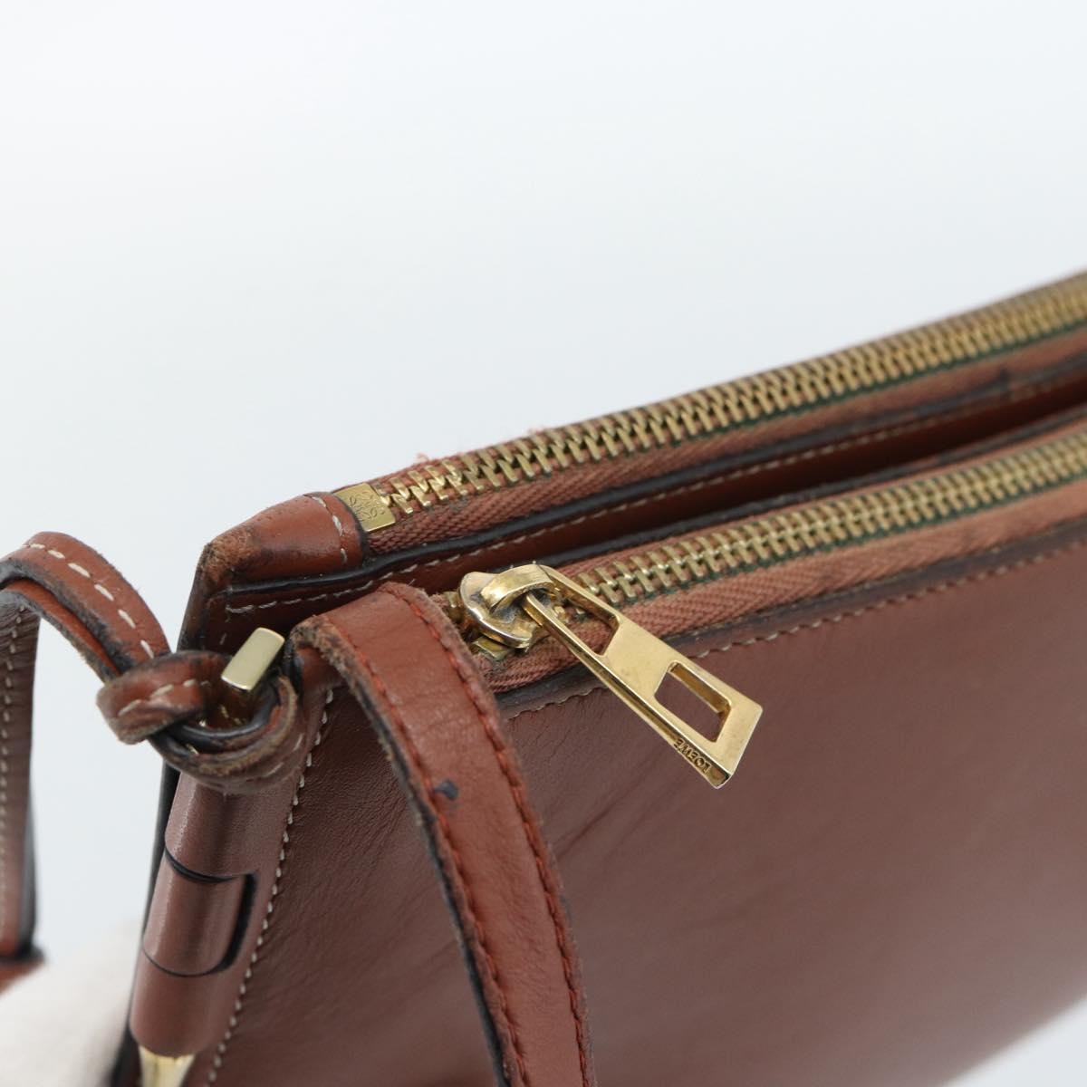 Loewe Gate Double Zip Leather Brown Leather Crossbody Bag Bag (Pre-Owned)