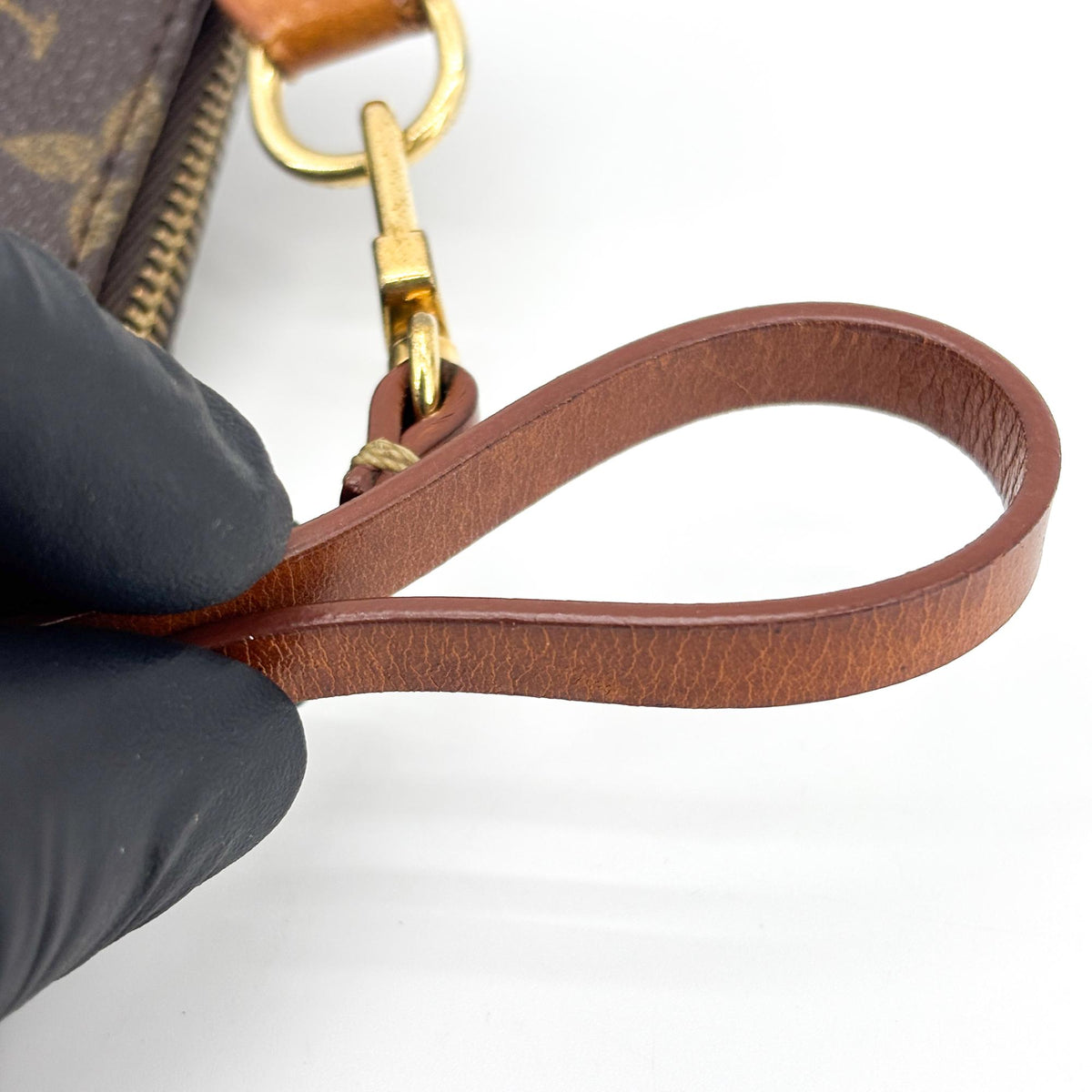 Louis Vuitton Pochette Accessoires Monogram Canvas Brown Canvas Clutche & Pouche Bag (Pre-Owned)